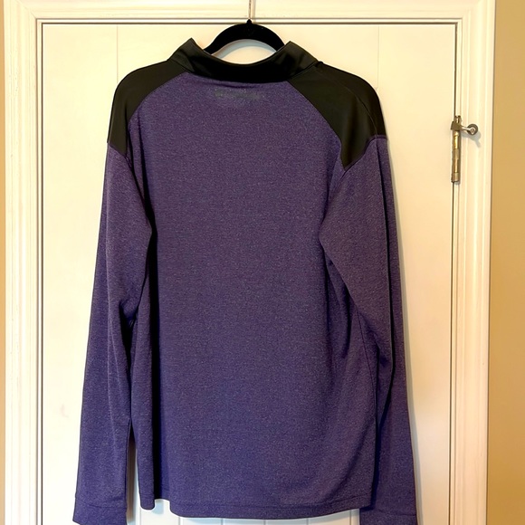 Columbia Golf 1/4 zip jacket. - Picture 5 of 6